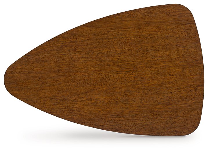 Lyncott Table (Set of 3)